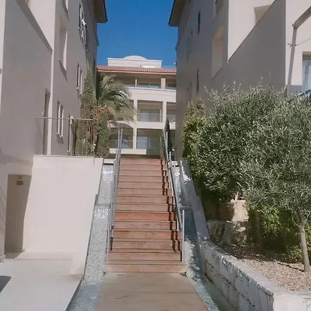 Apartament Lighthouse Beachfront Luxury Townhouse *